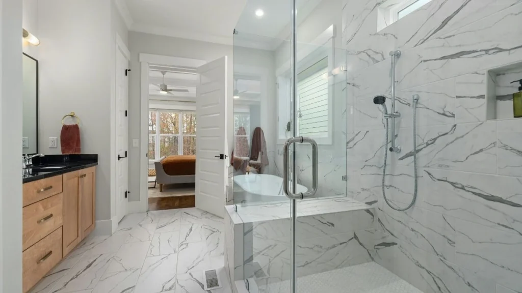 How to Make a Small Bathroom Look Bigger Without Renovating