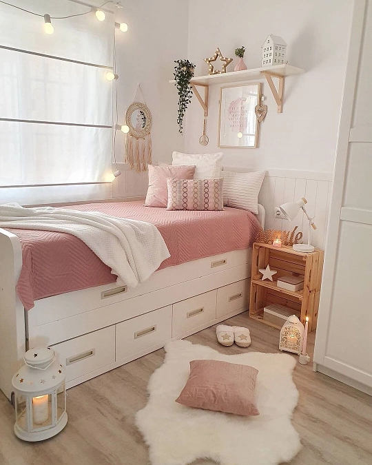 Blush Pink Storage Bed with Star Lantern Corner and Soft Floor Layers