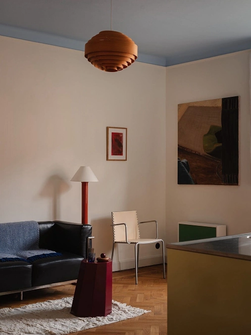 Soft Off-White Living Room with Slate Blue Ceiling