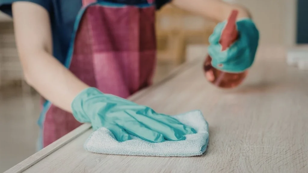 Clear the Counters for Hidden Storage