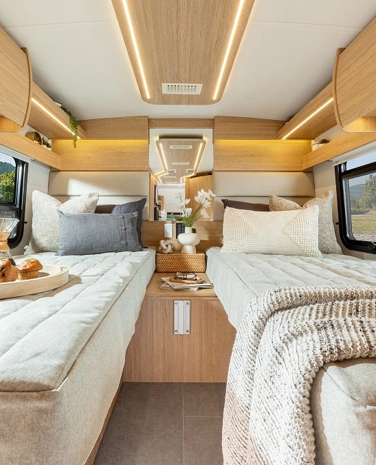 Twin Beds + Warm Oak Lighting